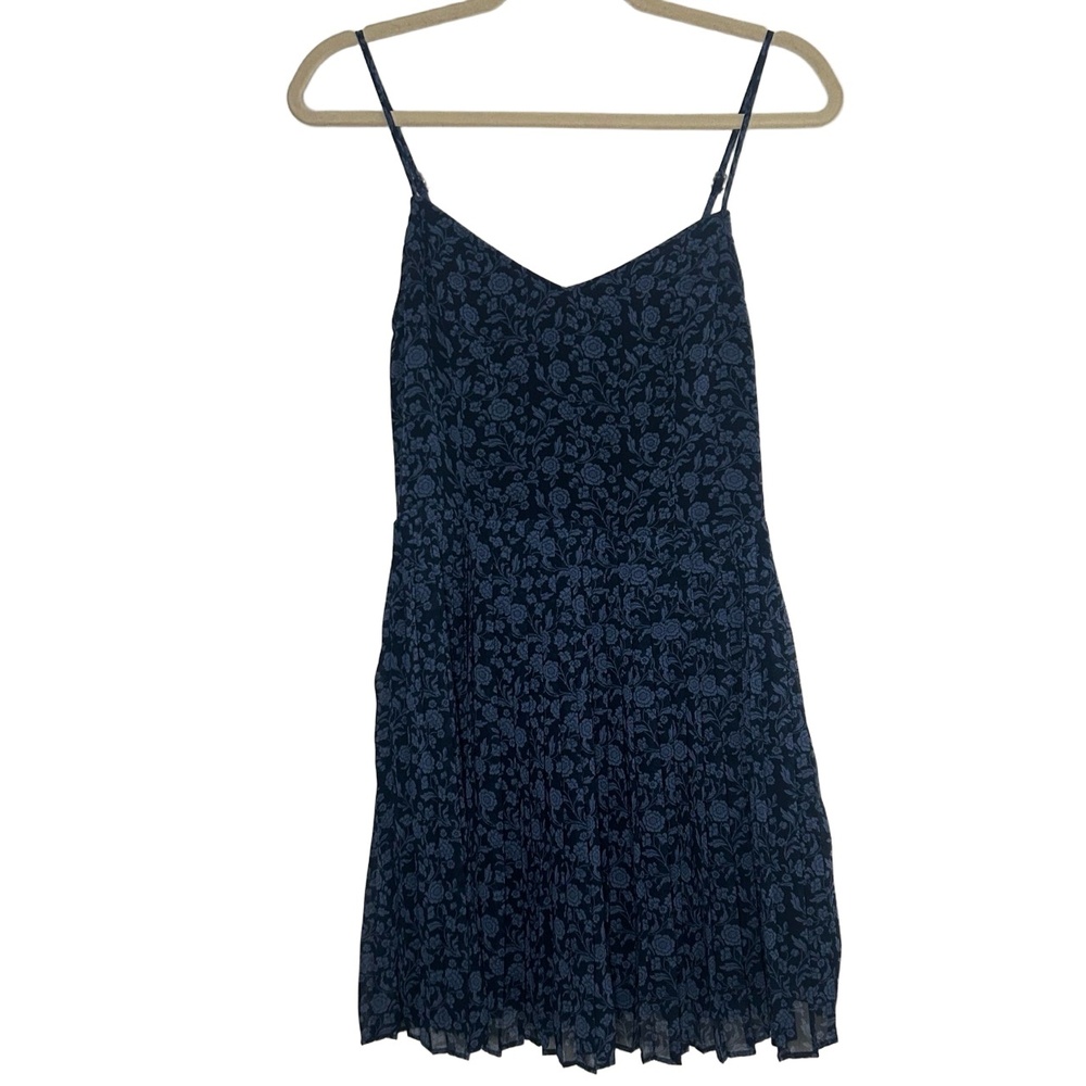 Hollister Dark Blue Floral Pleated Mini Dress Size S